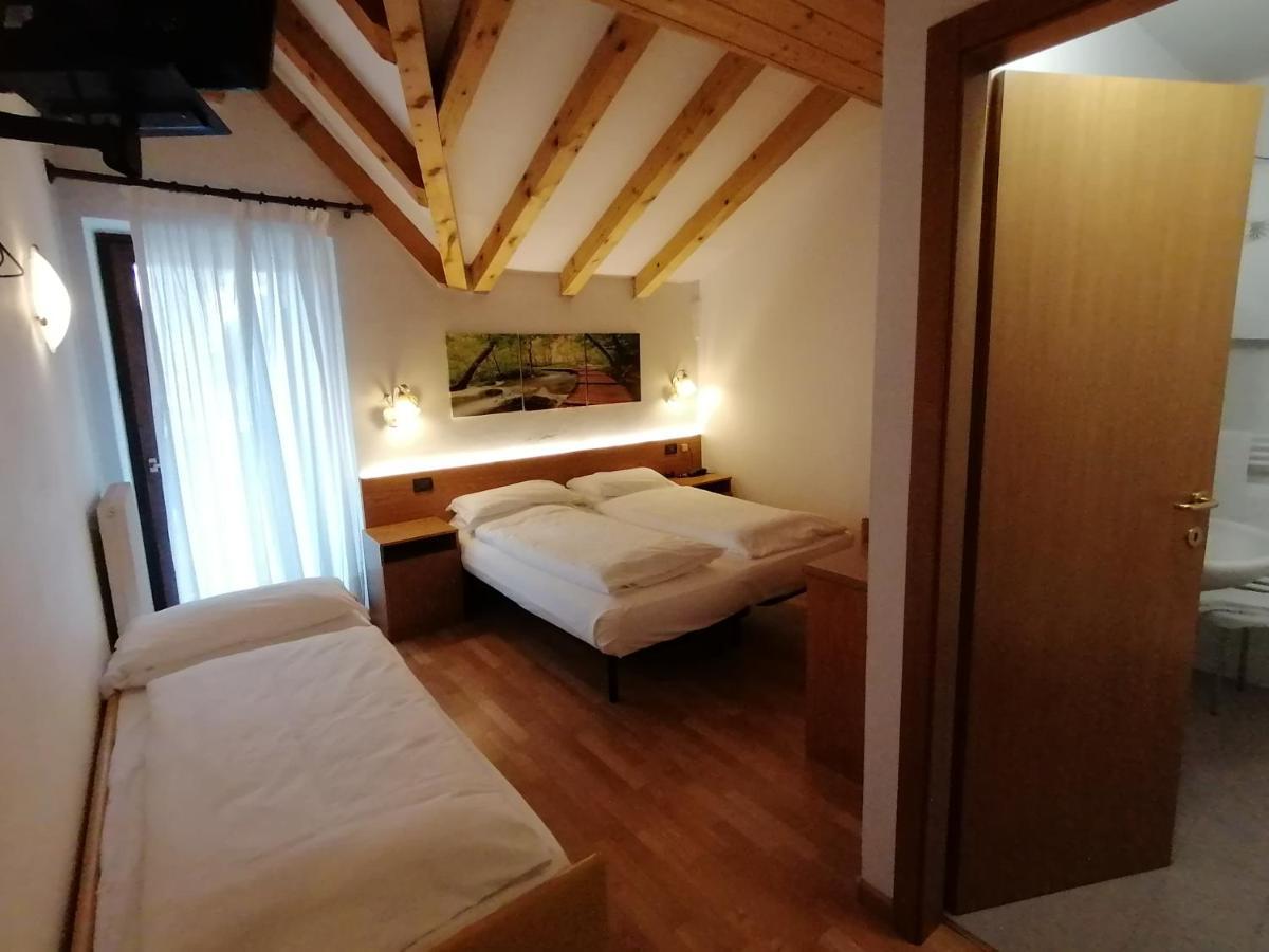 Hotel Denny 핀졸로 외부 사진