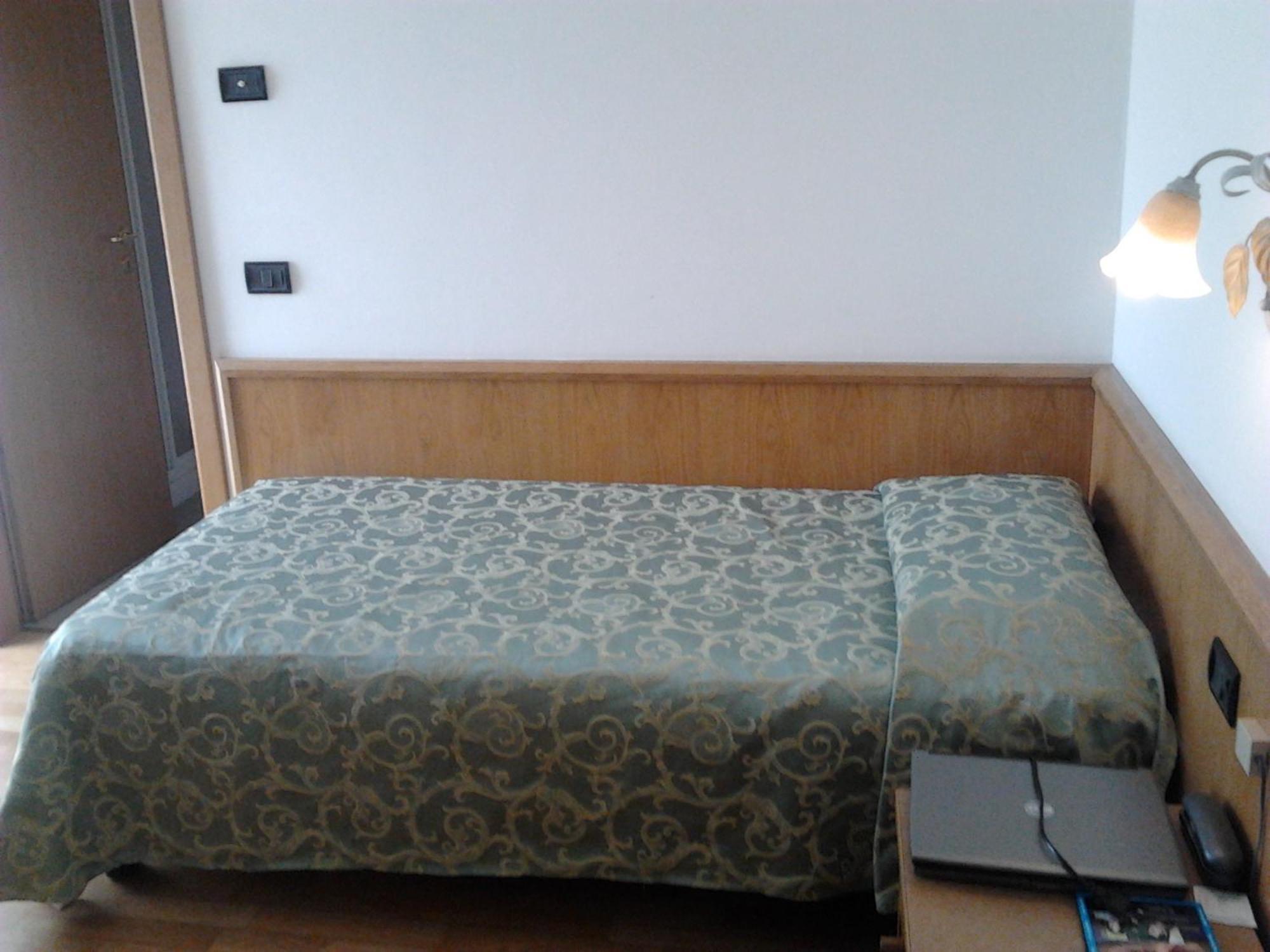 Hotel Denny 핀졸로 외부 사진