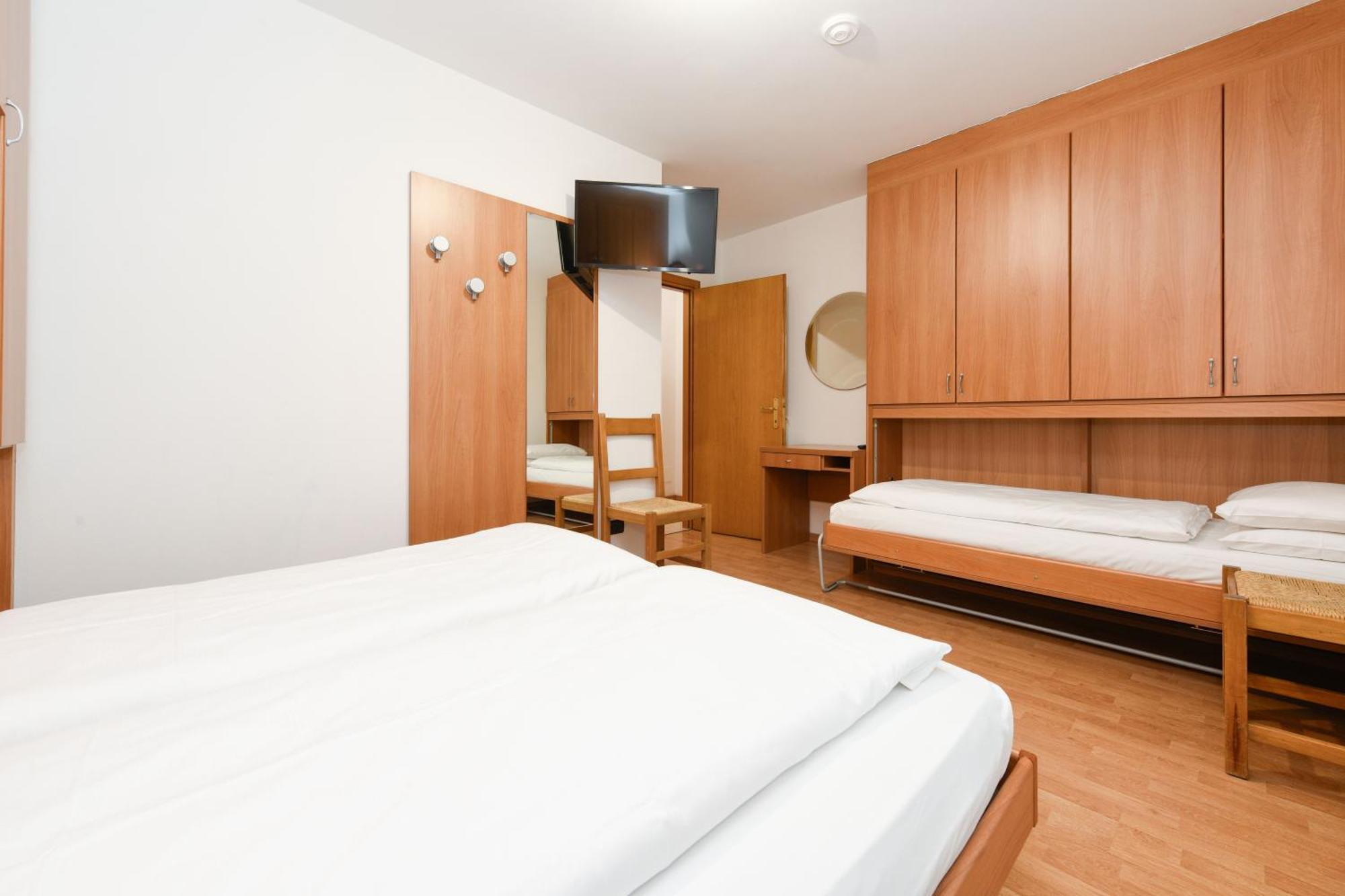 Hotel Denny 핀졸로 외부 사진